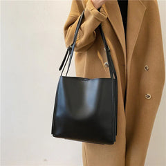 ML Shoulder Bag Jessica
