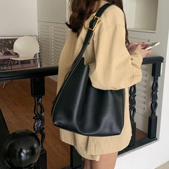 ML Shoulder Bag Kim